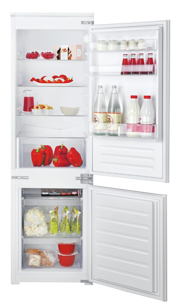 Hotpoint-Ariston BCB703011 Frigo Combinato da Incasso Statico 273 Litri