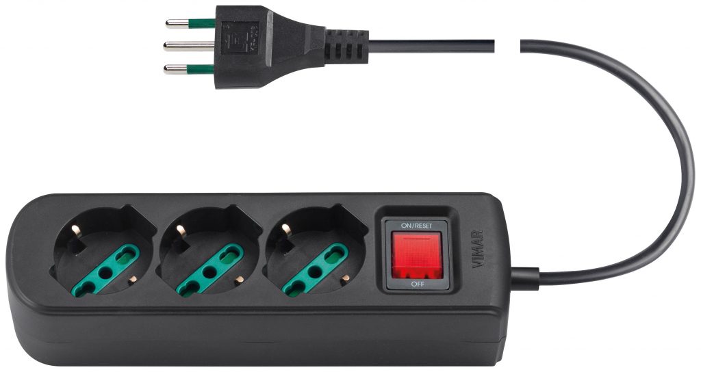 Vimar 0R00637CC Presa Mobile 3 Multipla 2P-T 10 A 250 V Cavo da 1.5MT