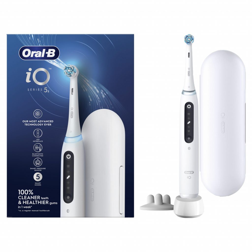 Oral-B iO 5s Quite White Spazzolino Elettrico con Base di Ricarica e Custodia