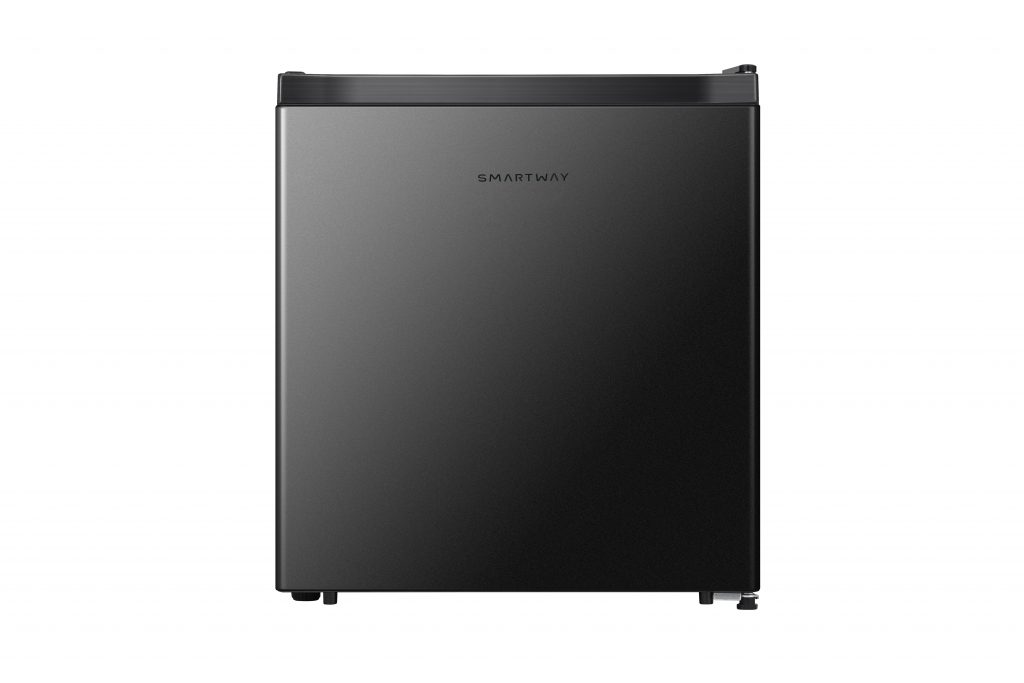 Smartway WHSTT45SKE0 Nero Frigorifero da Tavolo 45 Litri