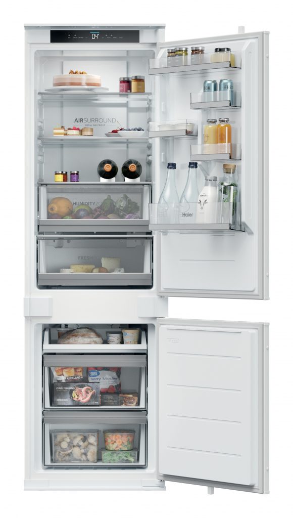Haier HQE1855BCMW Frigorifero Combinato da Incasso 251LT Alto 177CM Nofrost WiFi