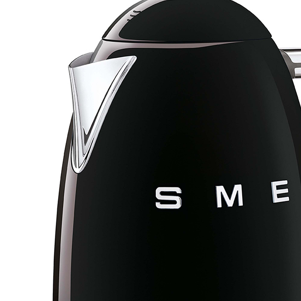Smeg KLF03BLEU Bollitore Elettrico Nero 2400W 1.7 Litri - immagine 3