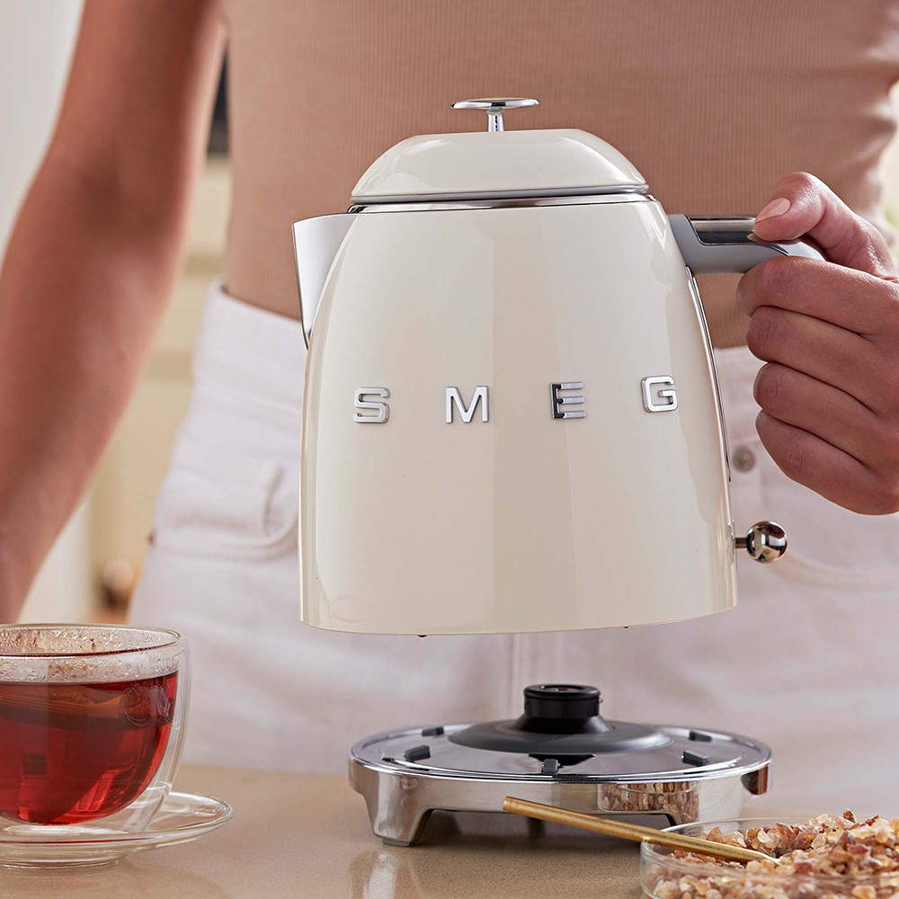 Smeg KLF05CREU Panna Bollitore Elettrico Capacita 0.8 Litri - immagine 6