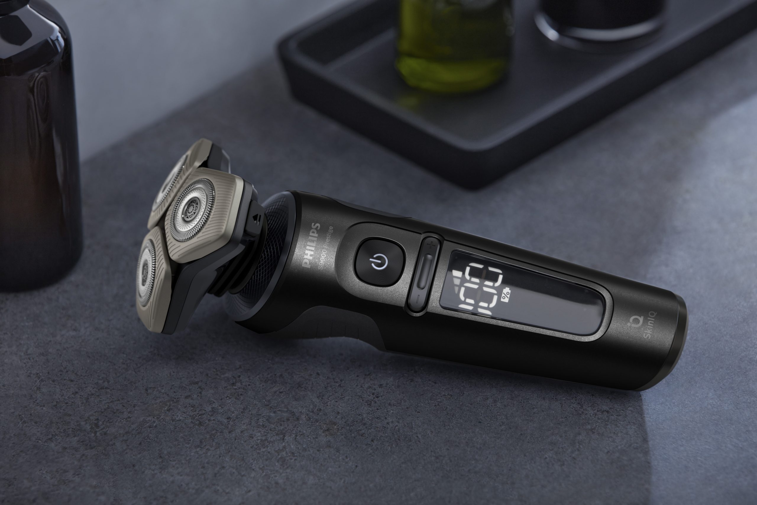 Philips SP9840 Rasoio Ricaricabile Wet Dry con Quick Clean Pod - immagine 2