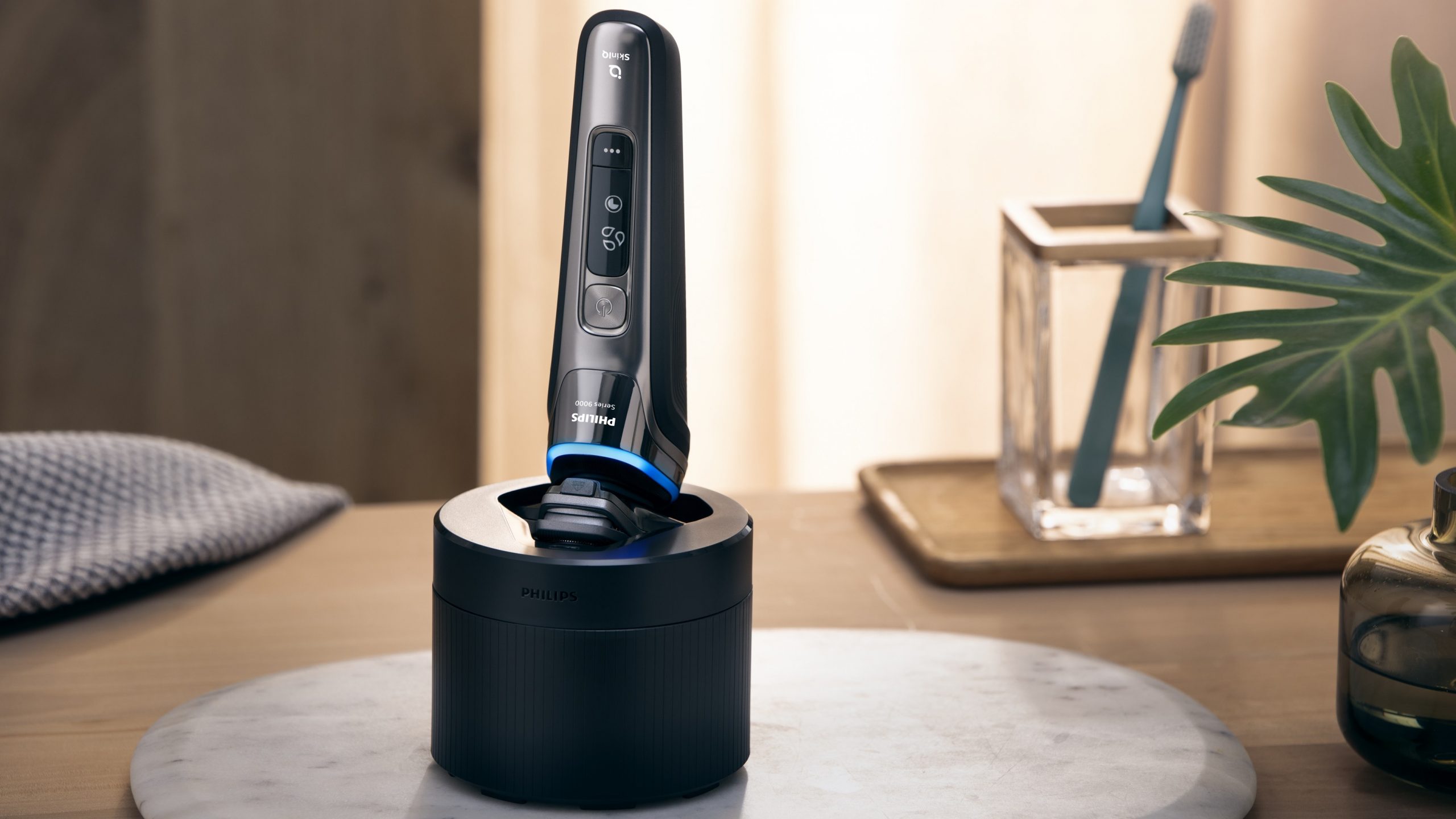 Philips SP9840 Rasoio Ricaricabile Wet Dry con Quick Clean Pod - immagine 3