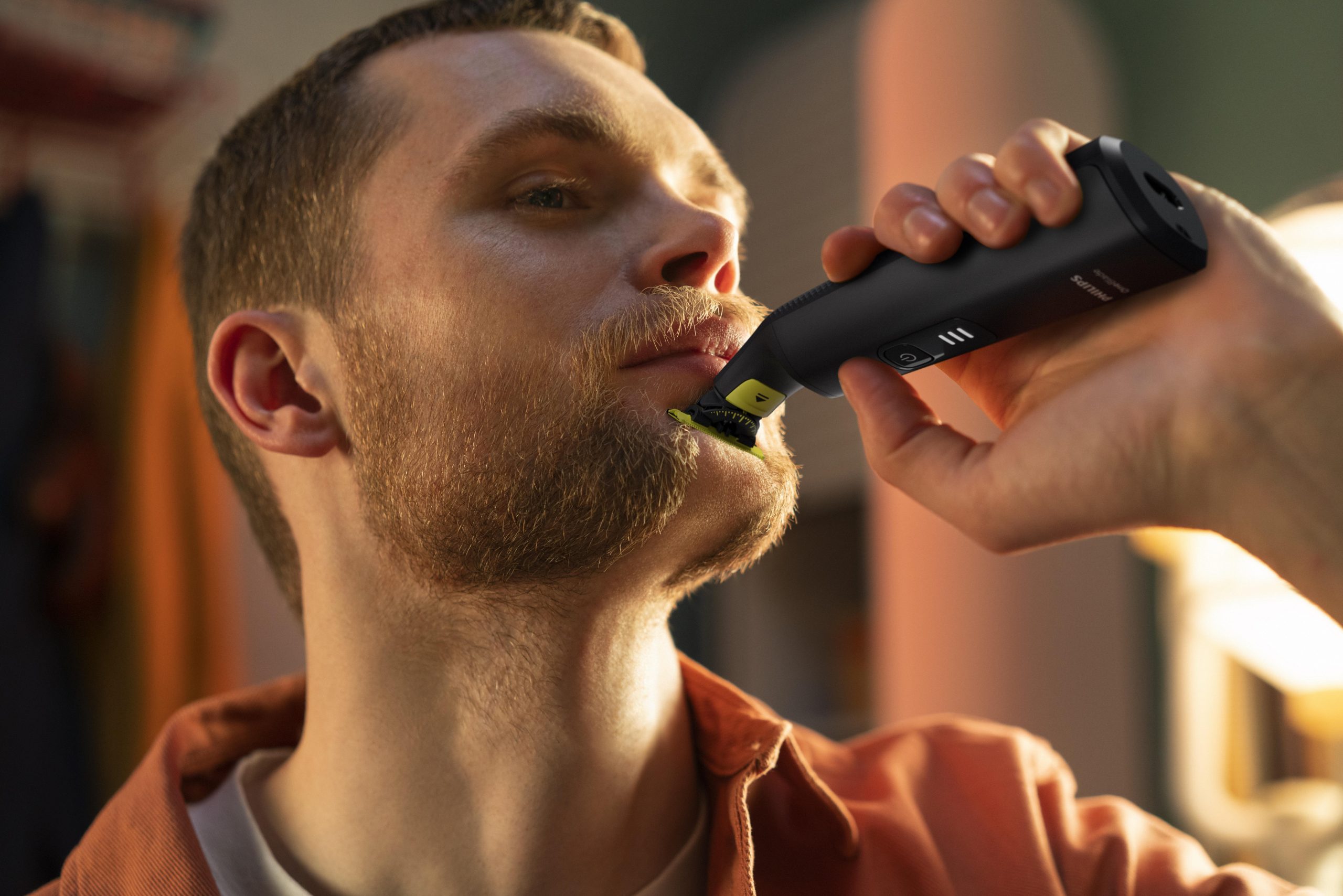 Philips OneBlade Pro 360 Regolabarba e Corpo Wet Dry - immagine 3