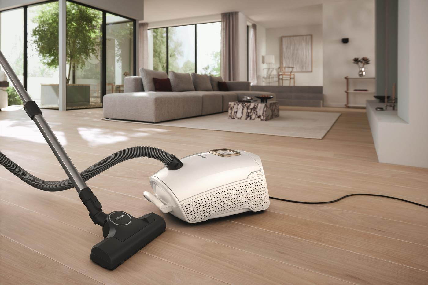 Miele Guard L1 Allergy Bianco Brillante Aspirapolvere con Sacco 890W 3.5LT - immagine 5
