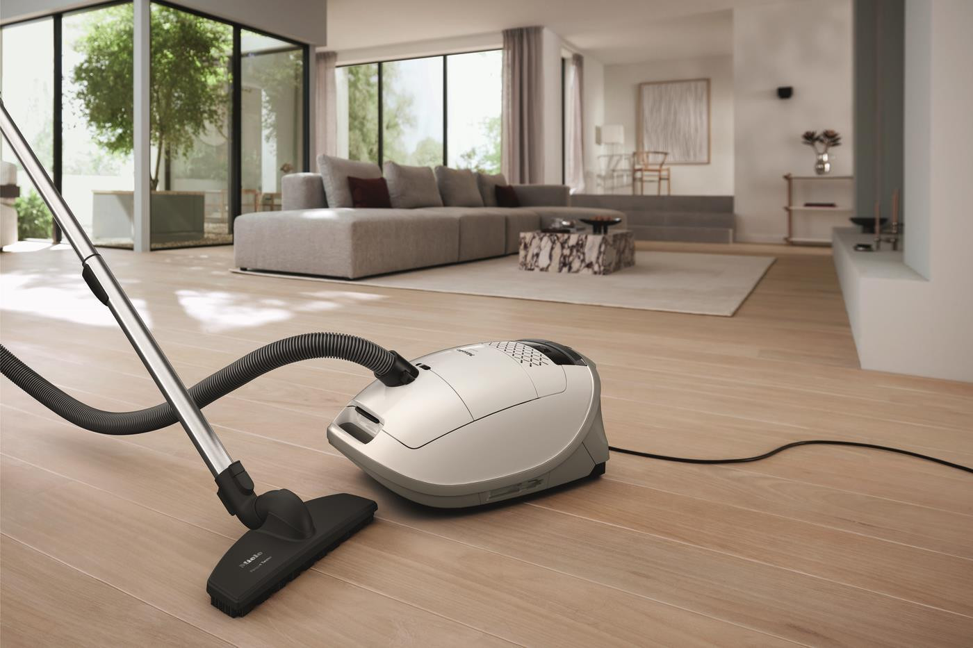Miele Guard M1 Parquet Flex Bianco Brillante Aspirapolvere con Sacco 890W 4.5LT - immagine 5