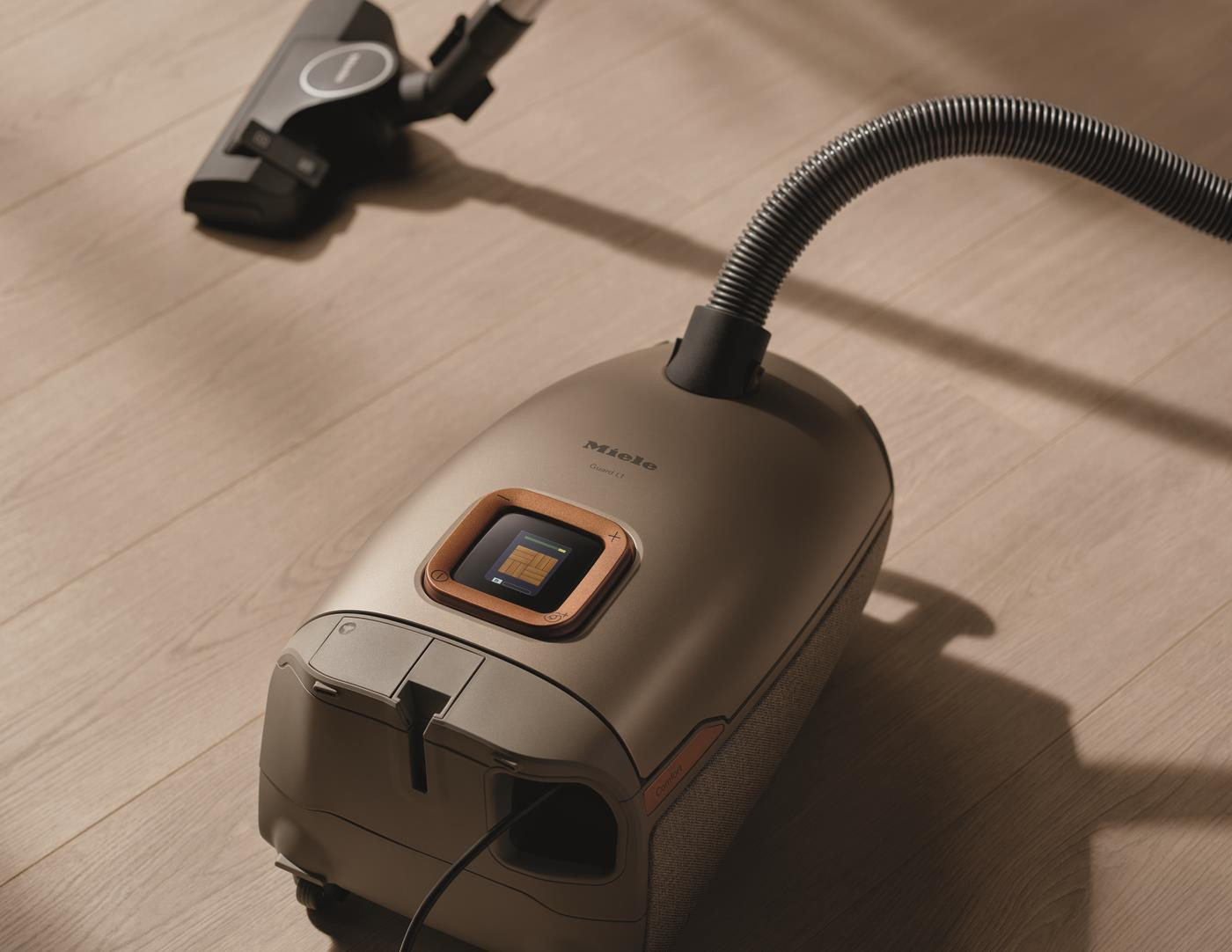 Miele Guard L1 Comfort PF Titanio Aspirapolvere con Sacco 890W 3.5LT - immagine 5