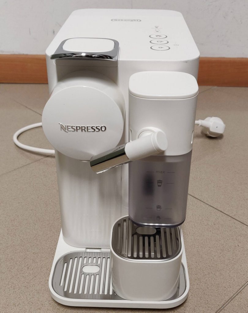 De Longhi Lattissima Evo One EN510W Macchina Caffe a Capsule con Cappuccinatore