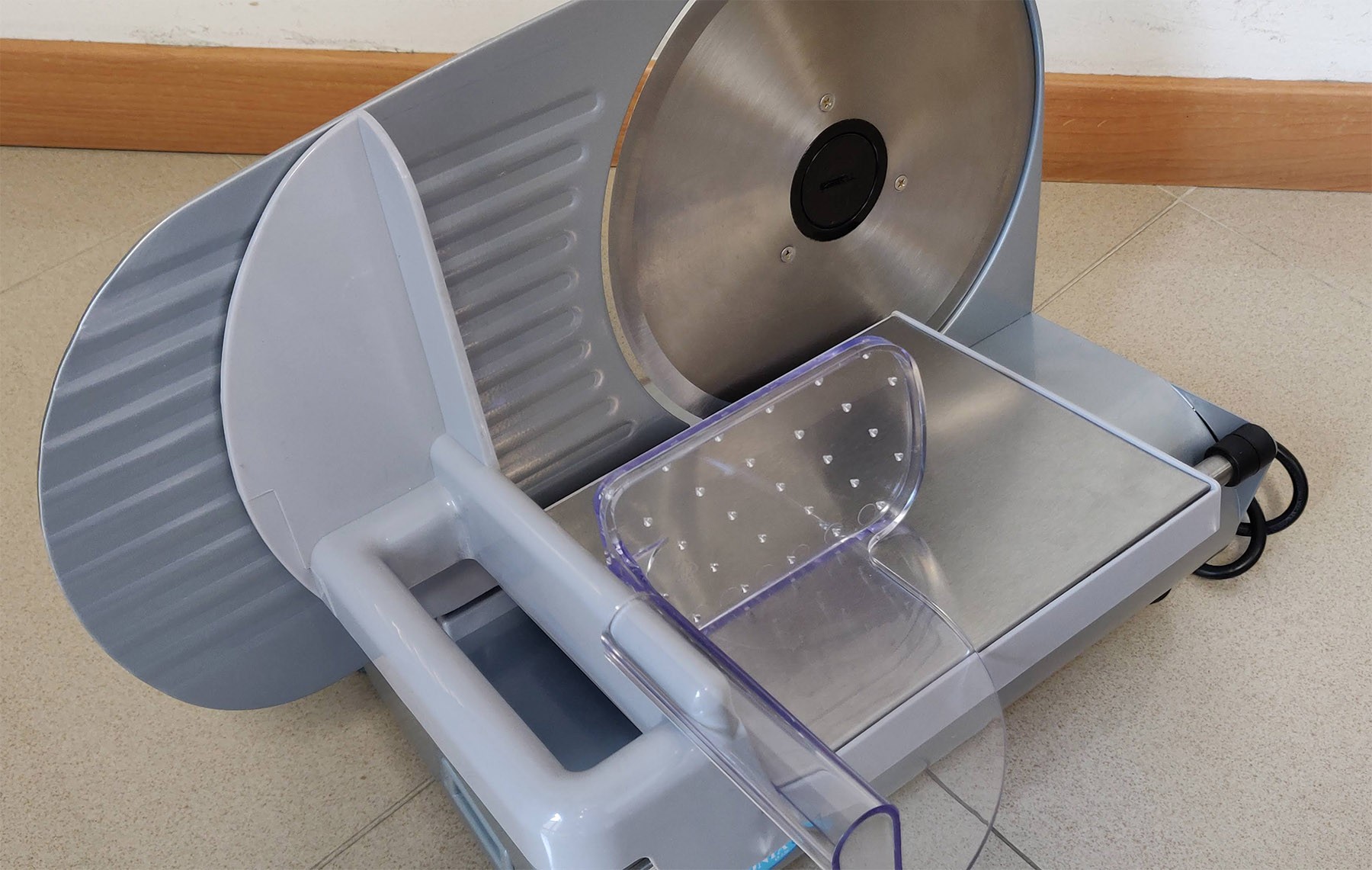 RGV Ausonia 220 Silver Affettatrice Lama 22 Cm 130 Watt - immagine 3