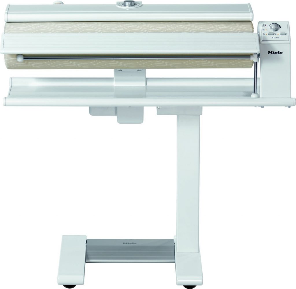 Miele B995D Stiratrice a Vapore Piastra 83CM con Comando a Pedale