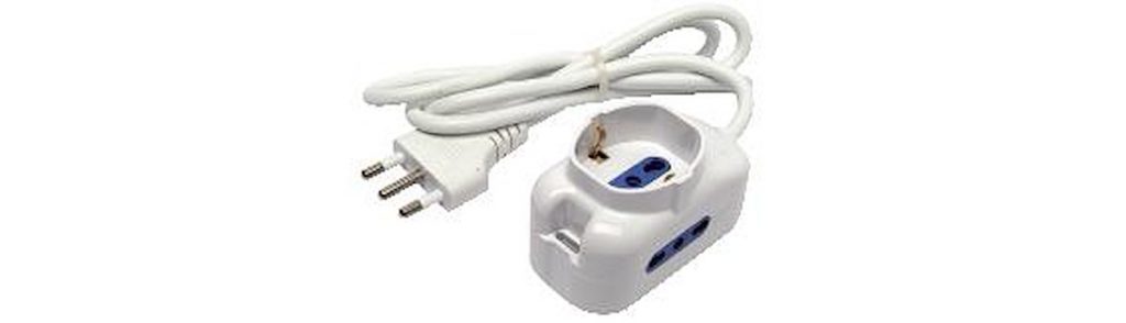 GBC 22055665 Multipresa Mini 2+1 Uscite Bipasso Bianca