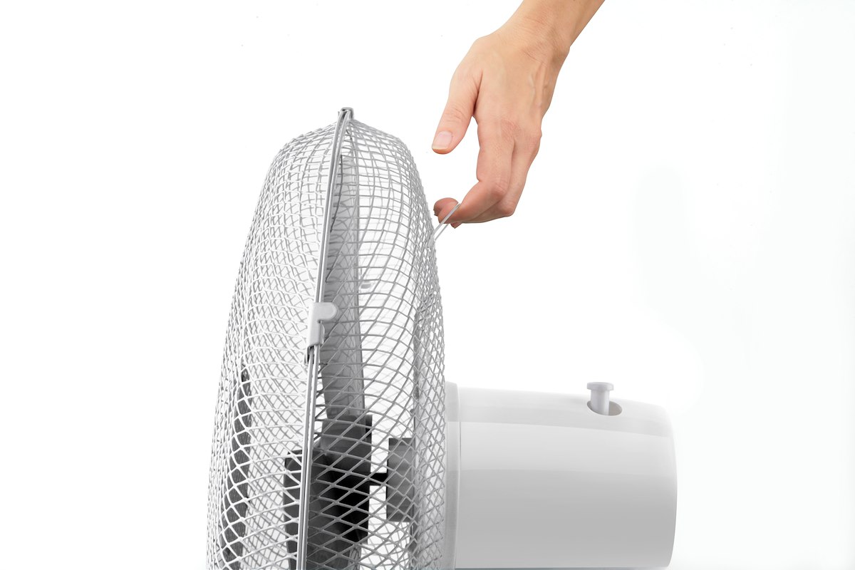 BLACK+DECKER BXEFD42E Ventilatore da Tavolo 40W 3 Velocità - immagine 4