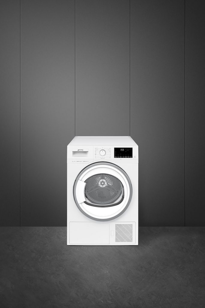 SMEG DHEX08EC Asciugatrice a Pompa di Calore 8kg
